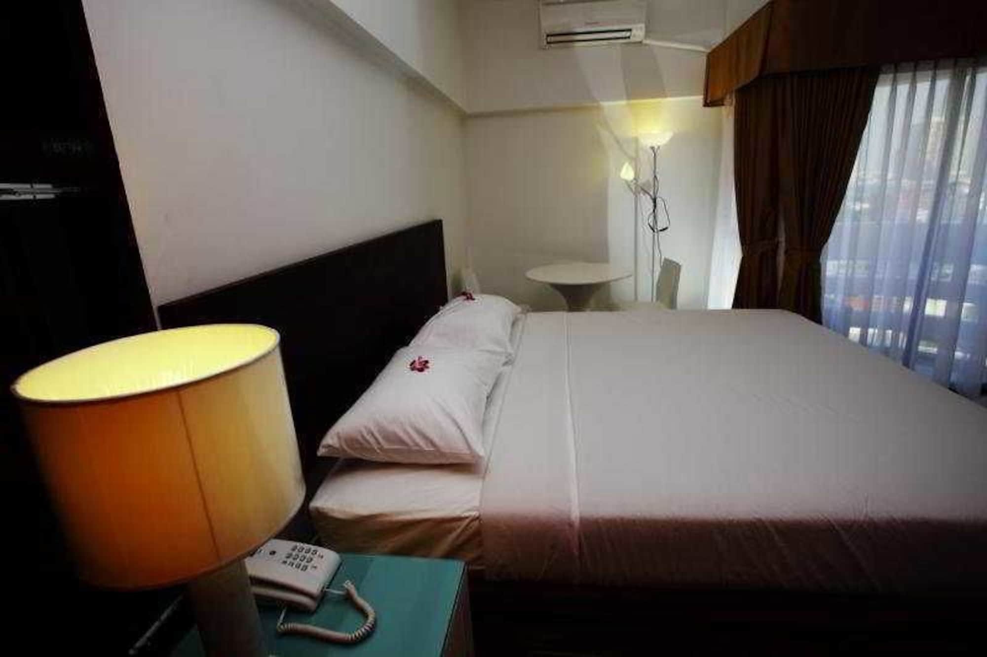 A-2 House Hostel Bangkok Exterior photo
